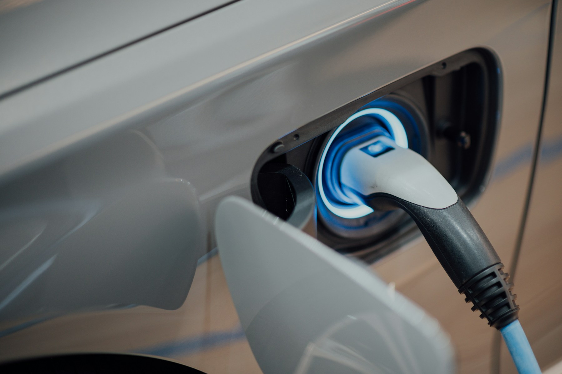 電気自動車の充電設備